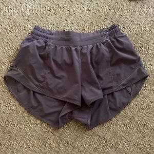 Light purple Lululemon Hotty Hot Shorts